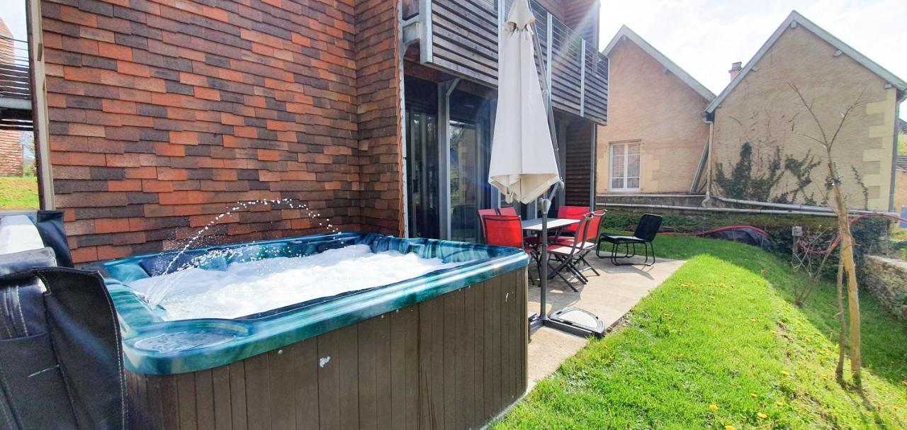 Apartamento Plein Sud avec Jacuzzi Privatif et parking privé Sarlat Exterior foto